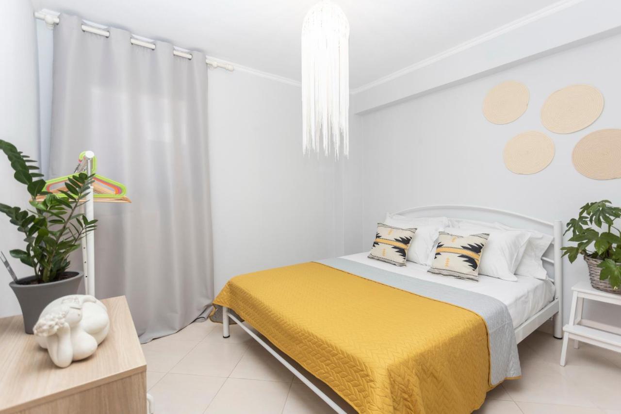 Ikia Apartment Pefkochori Eksteriør billede